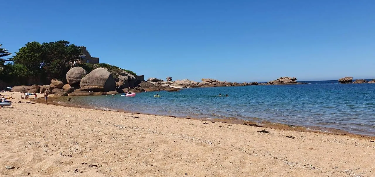 Apartment Appartement Avec Terrasse Proche Plages Et Sentiers De Randonnee Perros-Guirec